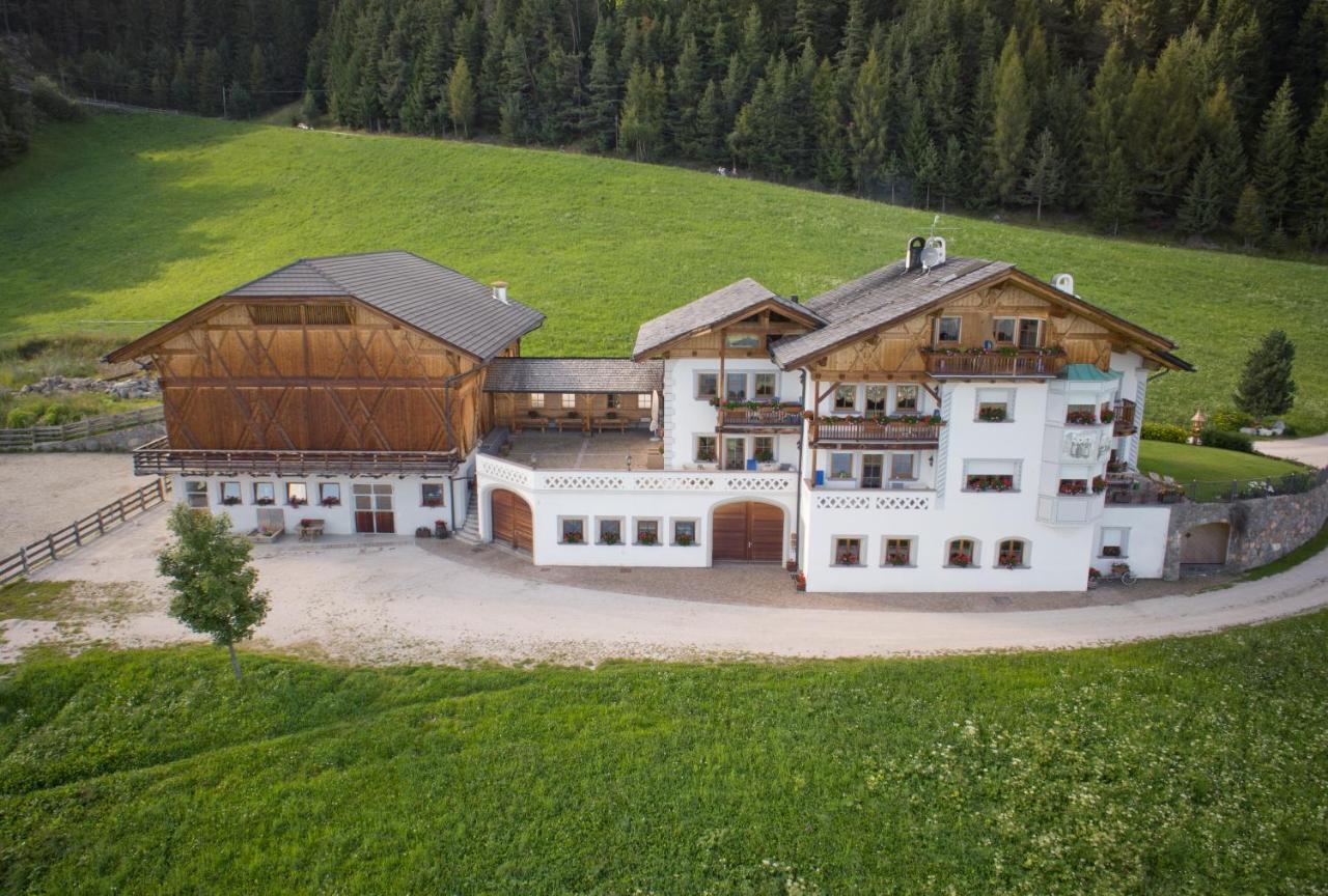 Radhof Apartment